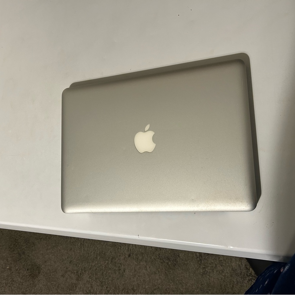 Apple Silver Laptop